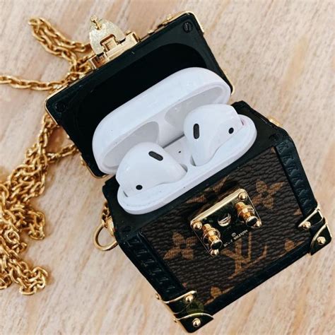 louis vuitton airpods trunk|airpod pro case Louis Vuitton.